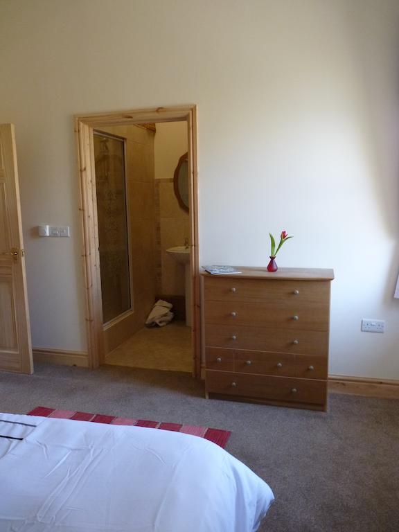 Old Police House Bed & Breakfast Haverfordwest Dış mekan fotoğraf