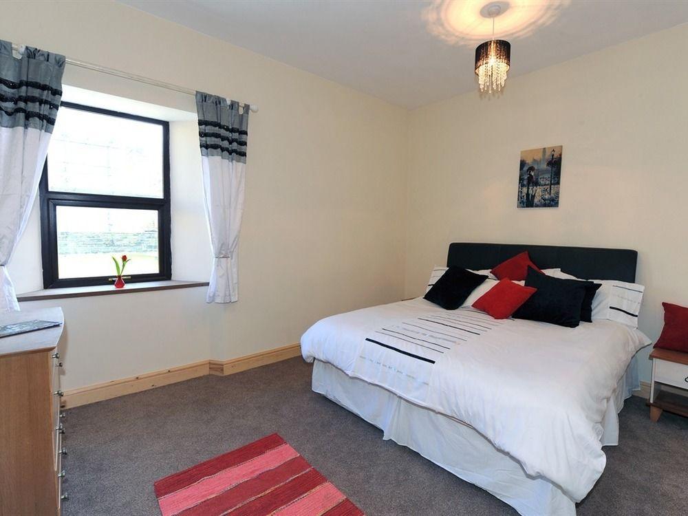 Old Police House Bed & Breakfast Haverfordwest Dış mekan fotoğraf